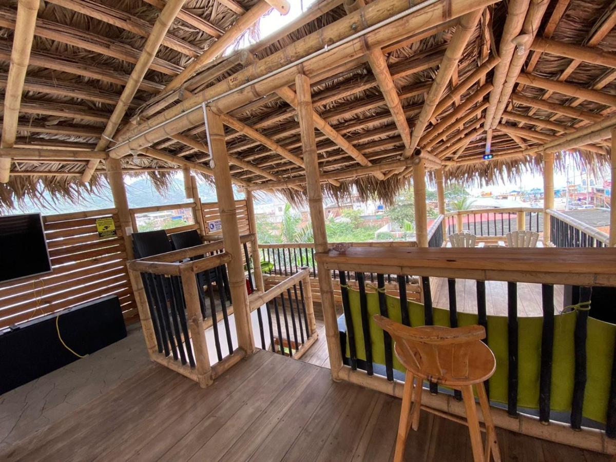 Haus Quentin Hotel Puerto López Kültér fotó