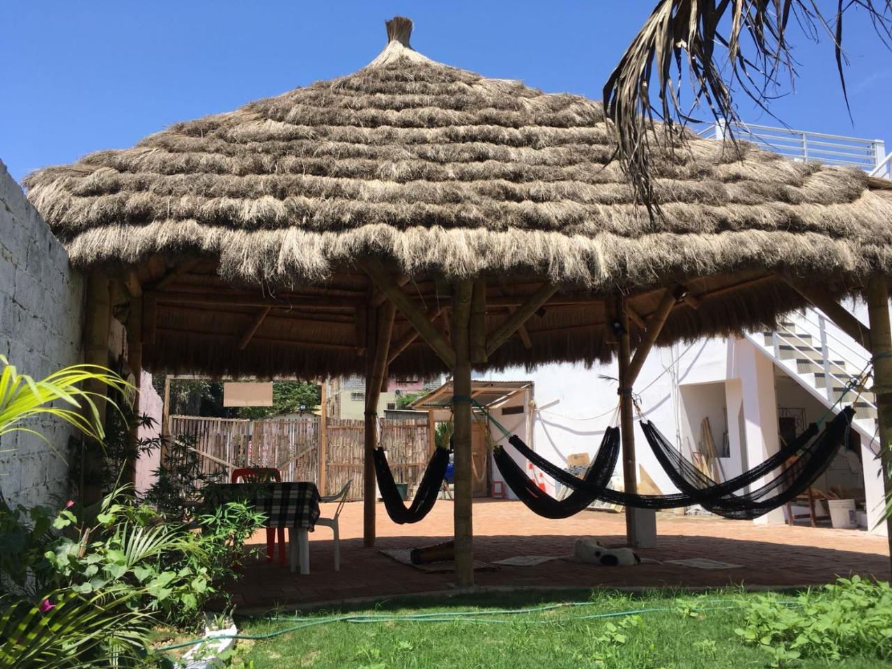 Haus Quentin Hotel Puerto López Kültér fotó