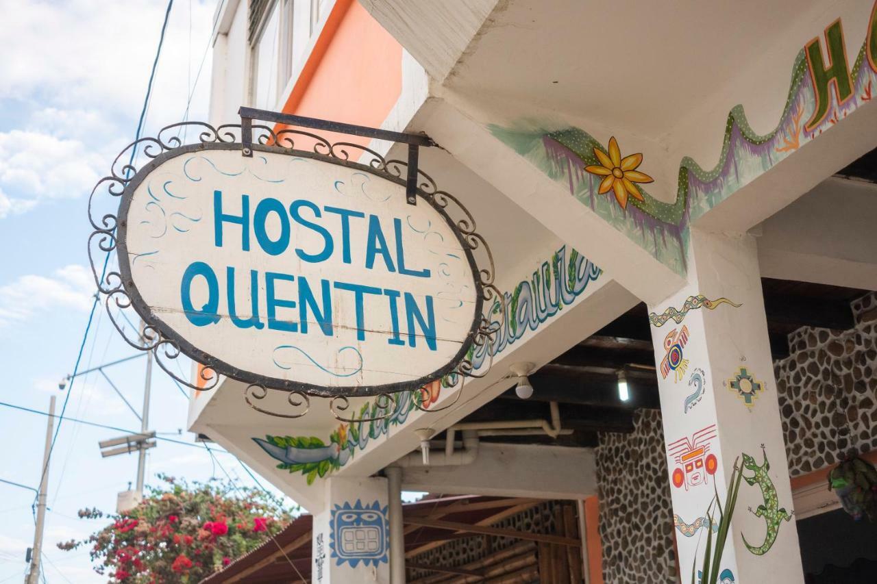 Haus Quentin Hotel Puerto López Kültér fotó